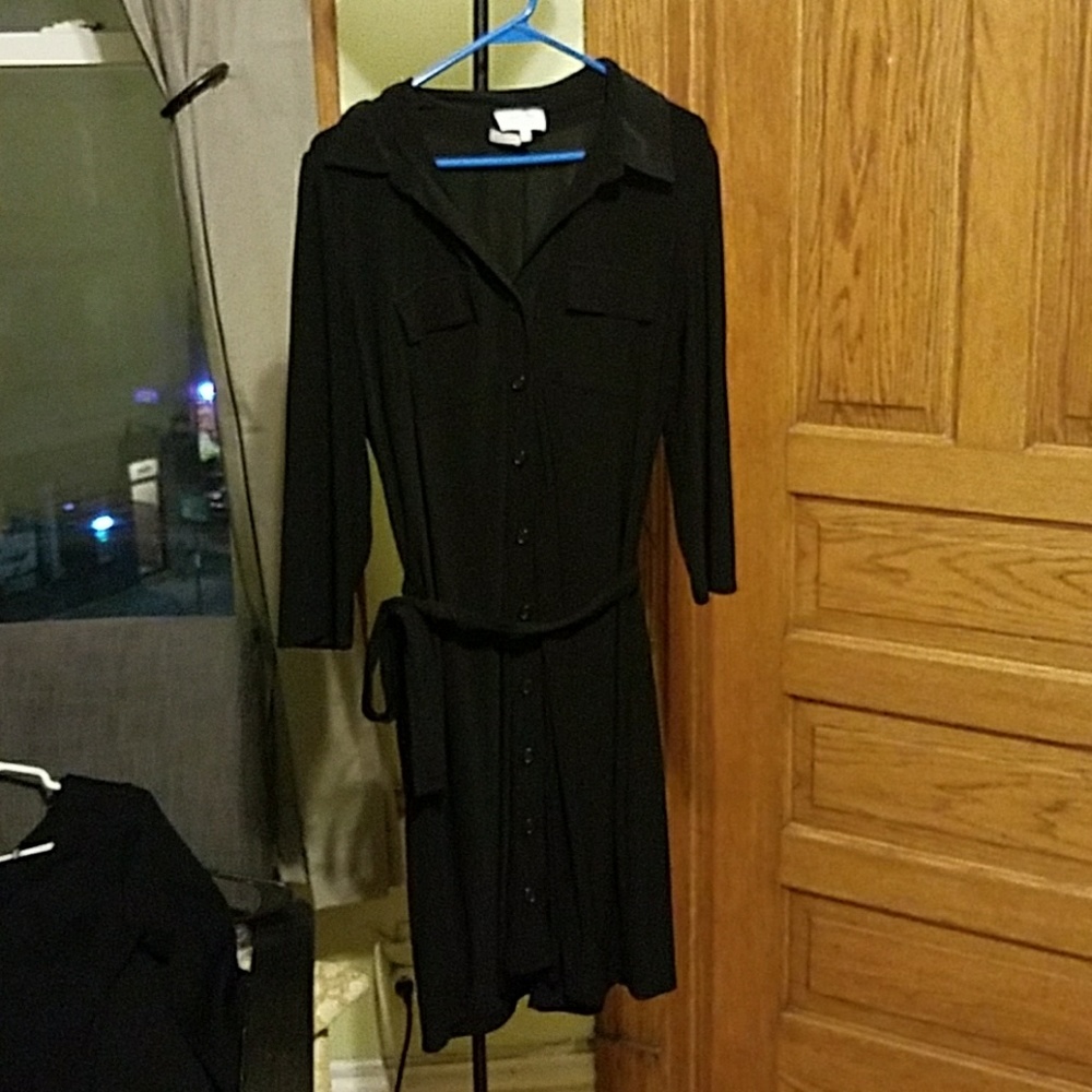 Laundry size 12 black shirtdress